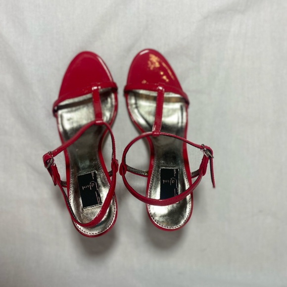 Glint Hot Pink Strap Sandal heel. Patent leather. - Picture 6 of 6